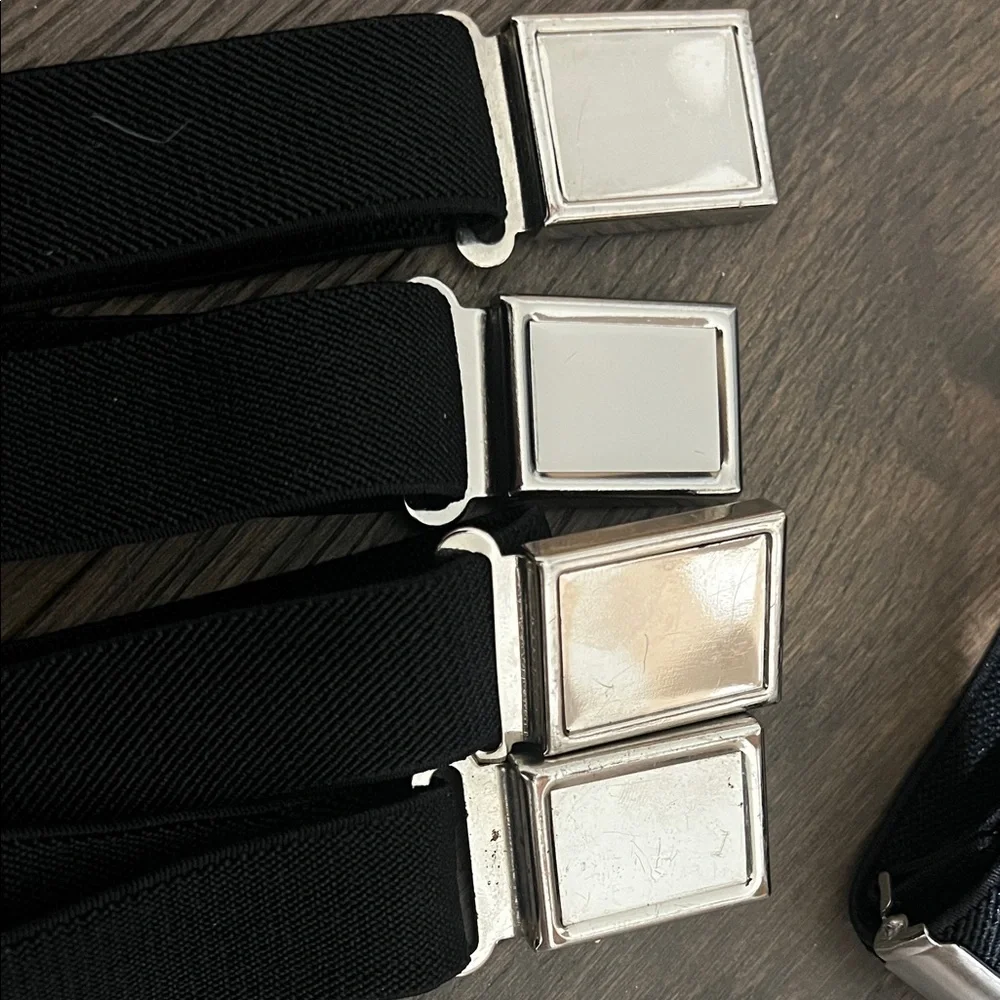 Lot of 5 Black Belts, magnetic buckle & adjustable size